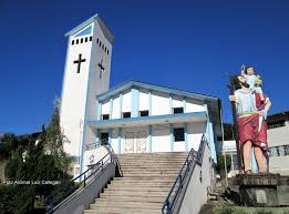 , it is located 180 km south of florianópolis, the state capital and around 900 km south of são paulo. File Igreja Sao Cristovao Criciuma Sc 005 Jpg Wikimedia Commons