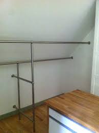 Edelstahl Kleiserstangen Als System Fur Jede Nische Nach Mass Garderobe Stange Garderobenstange Kleiderstange