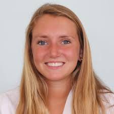 Two weeks ago, I had the amazing opportunity of participating in my  company's “BCL Awards,” where Deirdre Kozicki, Gianna Simonelli and I  presented the incredible La Roche-Posay 2024 campaign results…