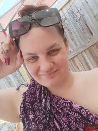 Alyssa Mcfarlane's Instagram, Twitter & Facebook