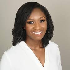 Brittany Middlebrook's Instagram, Twitter & Facebook