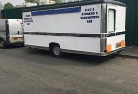 Die symbiose der generierten vorteile aus selbstfahrenden imbiss und modernem design zieht nicht ausschließlich junges publikum in den bann der food trucks. Vanzari Rulote Uk Londra Anunturi Vanzare Caravana Anglia