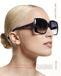 Mais do que acessórios, os óculos Gregory são a expressão do seu estilo.  Design atemporal, acabamentos impecáveis e armações que combinam com  qualquer ocasião—do casual ao sofisticado. O toque final que transforma