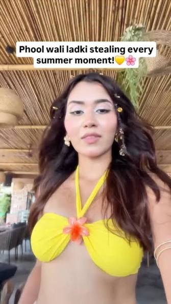 Akanksha Choudhary hot yellow bra
