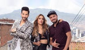 Hablamos con algunos de los personajes de la serie colombiana que nos cuentan secretos de pero, en la vida real se describe como alguien sonriente y sociable. Estos Son Los Personajes De La Reina Del Flow Kienyke