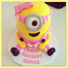 All she wanted to eat on her birthday was a minion cake! Pin On A Legjobb Minion Tortak