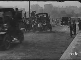 Depart Des Taxis De La Marne En Septembre 1914 A Paris Taxi Premiere Guerre Mondiale Porte De Pantin
