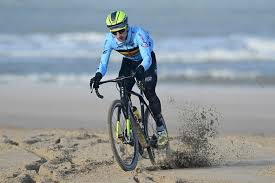 Quinten hermans page, tessenderloo, limburg, belgium. Quinten Hermans Duimt Voor Belgische Zege In Oostende Goede Herinneringen Aan De Zee Veldrijden Antwerpen Hln Be