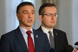 Przy planowanej rekonstrukcji rządu miałby zostać ministrem rolnictwa. Jaroslaw Sachajko Ministrem Rolnictwa E Warzywnictwo Pl Informacyjne Wsparcie Branzy Warzywniczej