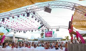 Enjoy our Riu Pool Parties in Punta Cana | Blog RIU.com
