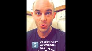 niedziela wymaga od pracowników Fundacji