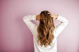 Baptisée hair & scalp boost, elle assure des cheveux 100% healthy, qui poussent à vitesse grand v. Comment Faire Pousser Ses Cheveux Rapidement 8 Trucs