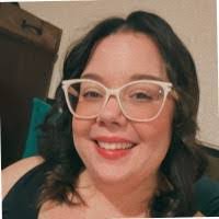 Sara Bilbrey's Instagram, Twitter & Facebook