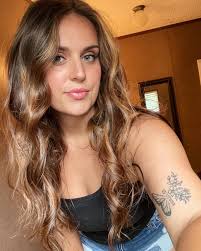 Ariel (@ariellongmire) • Instagram photos and videos