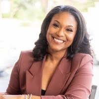 Alexandria Hardin's Instagram, Twitter & Facebook