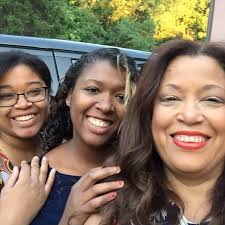 Wanda Saunders, John Saunders' Wife: 5 Fast Facts