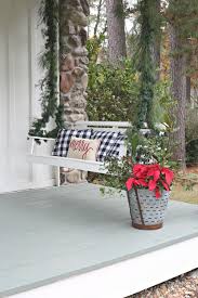 Christmas Porch Swing Decorated With Garland Front Porch Christmas Decor Front Porch Decorating Christmas Decorations Rustic