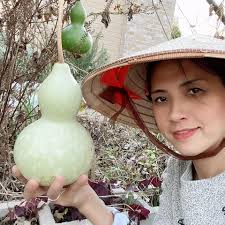 Meet Tu Anh Hoang from Perth, Australia 🇦🇺 “I grew up in a small village  in Nghe An, Vietnam. Since I was a kid, I was always having a close  connection with