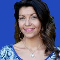 Carlene Cox's Instagram, Twitter & Facebook