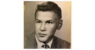 Pamela Drinkwine's Instagram, Twitter & Facebook