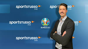 Live im zdf u21 em in tschechien grupppenphase. Fussball Em Live Hier Geht Es Zu Streams Und Spielplan Zdfheute