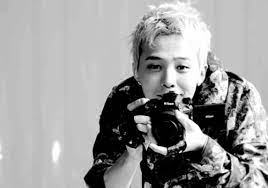 Nhờ ca khúc tặng v.i.p của bigbang & sự xuất hiện của seungri trên các show truyền hình mà một. Big Bang Gd G Dragon Gif On Gifer By Mikora