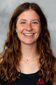 Emily Tess's Instagram, Twitter & Facebook