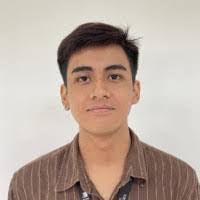 Nikki Roxas's Instagram, Twitter & Facebook