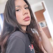 Cardi y su hermana Hennessy antes y después de la fama 👀