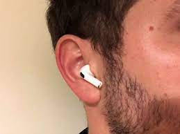 Genau wie airpods verbinden sich die airpods pro wie von selbst mit deinem iphone oder deiner apple watch. Apple Airpods Pro Einen Monat Im Test Wo Bleibt Die Konkurrenz Cyberbloc