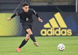 Geburtstag hat sich jamal musiala entschieden: Jamal Musiala Deutschland Trikot 2020 2021
