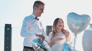 Nach einem kurzem aufenthalt im krankenhaus sind bibi und julian nun mit ihrem kleinen daheim. Youtube Star Bibi Hat Heimlich Geheiratet