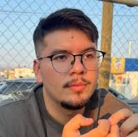 30+ perfiles de «Kevin Olivas»