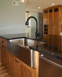 Stainless steel farmhouse kitchen sinks include all of the advantages of a vintage farm sink with the added benefit of a modern look that will match extremely well with those new stainless steel appliances you have in your home. Pin On Ideas For Our New House 3