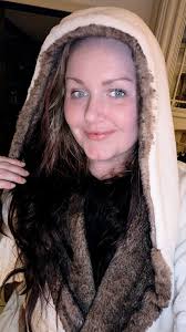 I highlight creators, so that other creators like you and me can possibly  get some inspiration or helpful information from looking at their stories.  💥BERIGALAXY