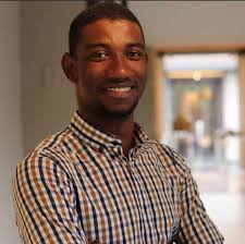 Meet Mamadou Niang @mamaseemamadou