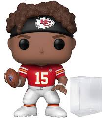New era now offers kansas city chiefs apparel & clothing. Amazon Com Funko Nfl Kansas City Chiefs Patrick Mahomes Ii Vinyl Figure Includes Compatible Box Protector Case Sports Outdoors