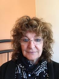 Leslie Sauer's Instagram, Twitter & Facebook