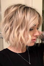 Blonde Beach Waves For Short Hair Beachwaves Shorthair Hairstyles Bobhaircut Blondehair In 2020 Short Hair Waves Beach Waves For Short Hair Short Hair Tutorial