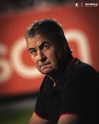 Carlos Espitia (@eskrloz_097)