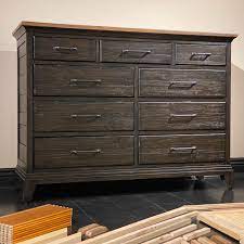 Founded in 1946, kincaid furniture company is the nation's leading manufacturer and marketer of solid wood furniture and upholstery. Kincaid Furniture Home Facebook