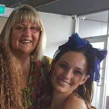 Patricia Bunt's Instagram, Twitter & Facebook