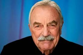 Do I still have fans of Blue Bloods?