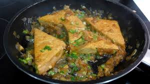 El tofu es ideal para las personas vegetarianas o bajo algún régimen dietético bajo en grasa. Tofu Frito Condimentado