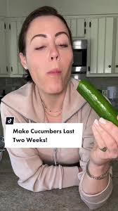 Replying to @lovinlife97 money saving cucumber storage tip 🥒  #producestorage #budgetgroceries #budgetgrocerytips