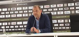 Monaco sécurité privée, filiale du groupe michel raschetti, leader sur son secteur en principauté de monaco connait un fort développement sur l'ensemble des métiers déployés de l'agent boutique au poste de contrôleur poste de commandement en passant par l'équipe d'agents armés. Ea Guingamp La Cellule De Recrutement S Etoffe Avec Le Retour De Christophe Demougeot As Guingamp Maville Com