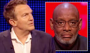 Shaun Wallace leaves Bradley Walsh speechless as he unveils new beard look  'Look at him!'