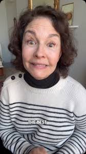 Want to stay out of your head and flow toward the greatest outcomes? Start  your day with this simple prayer: , “Divine Spirit within me, move me in  the direction of my highest good this day and the ...