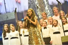 Get all the lyrics to songs by charlotte ella gottová and join the genius community of music scholars to learn the meaning behind the lyrics. Karel Gott V Bratislave Opat Ukazal Preco Je Spevackou Ikonou Galeria 14 Hudba Sk