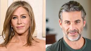 Jennifer Aniston attends the 30th Annual Screen Actors Guild Awards